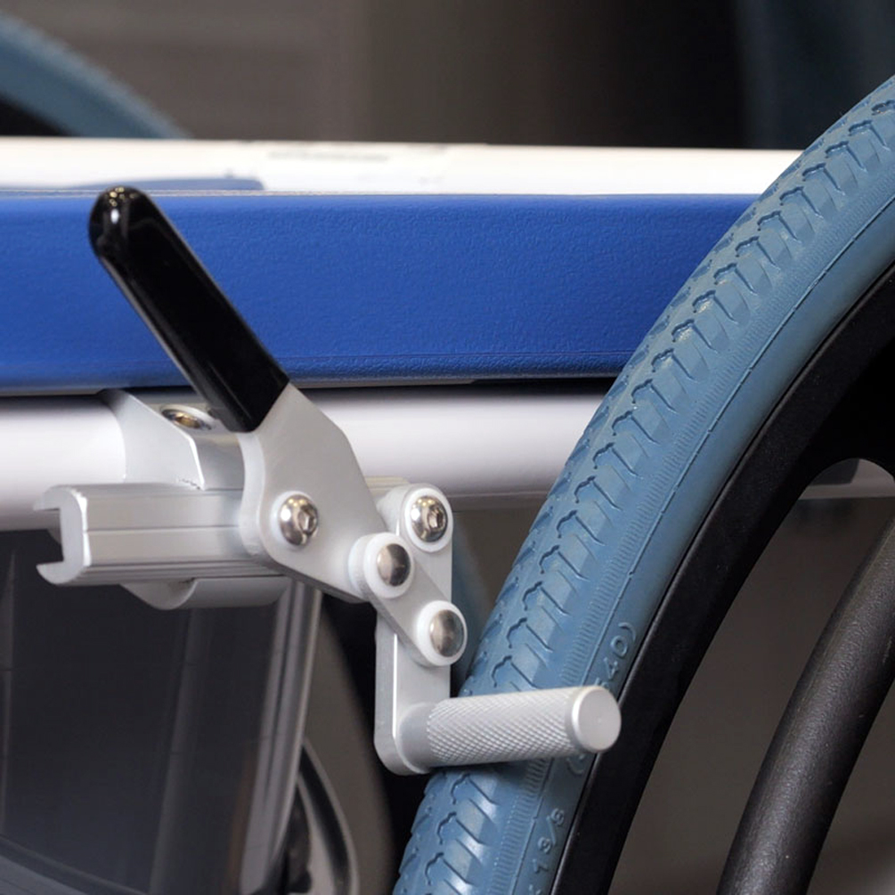 Chaise de Douche et WC - Grandes roues - ASTON