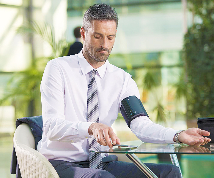 Tensiomètre de Bras - Evolv Connecté 